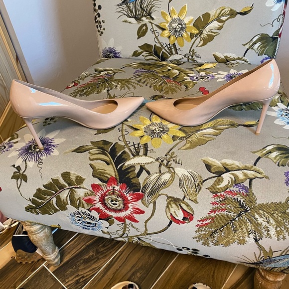 Saint Laurent nude pump - Picture 7 of 8